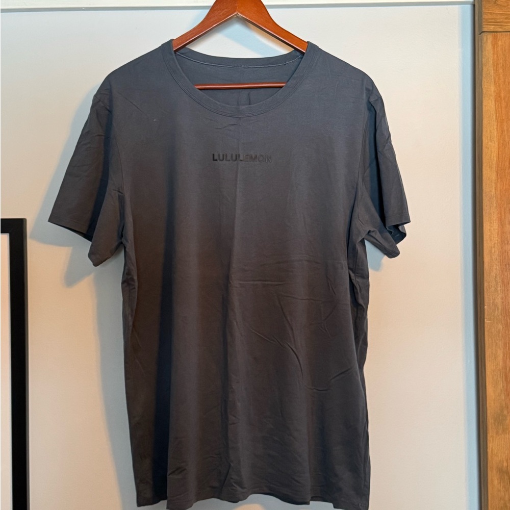 Men’s Lululemon T-Shirt